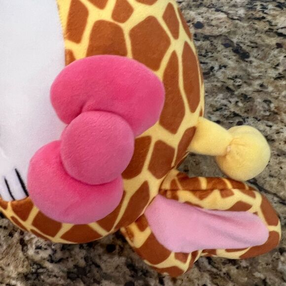 Sanrio hello kitty plush - Picture 2 of 5